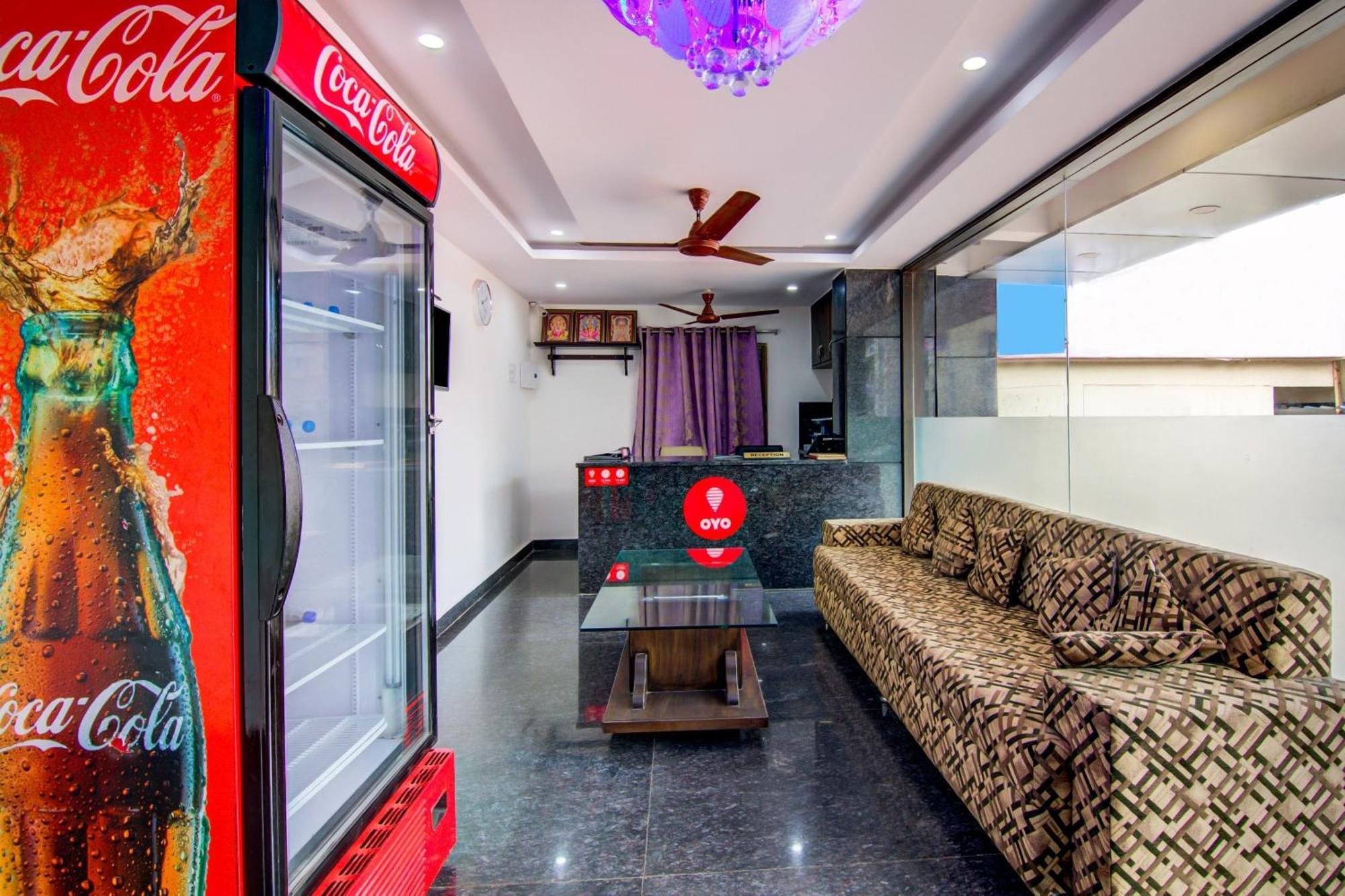 Kurmannapalem Super Collection O Ramachandra Residency מראה חיצוני תמונה
